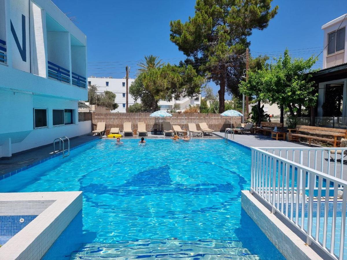 Nereus Hotel Paphos Luaran gambar