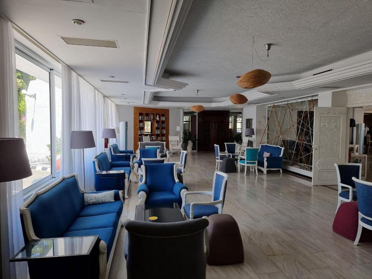 Nereus Hotel Paphos Luaran gambar